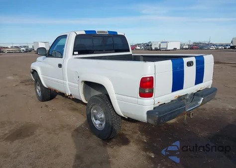 1998 Dodge Ram 1500 St from USA, damaged, VIN 3B7HF16Y5WM298197